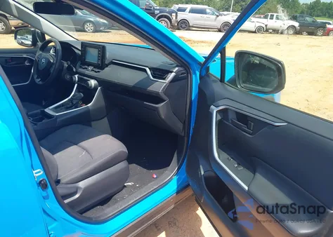 2019 Toyota Rav4 Le z USA, uszkodzony, nr VIN JTMH1RFV7KJ008228